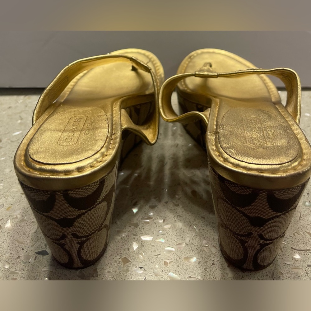Coach Metallic Gold Platform Sandals 6.5 - Picture 2 of 5
